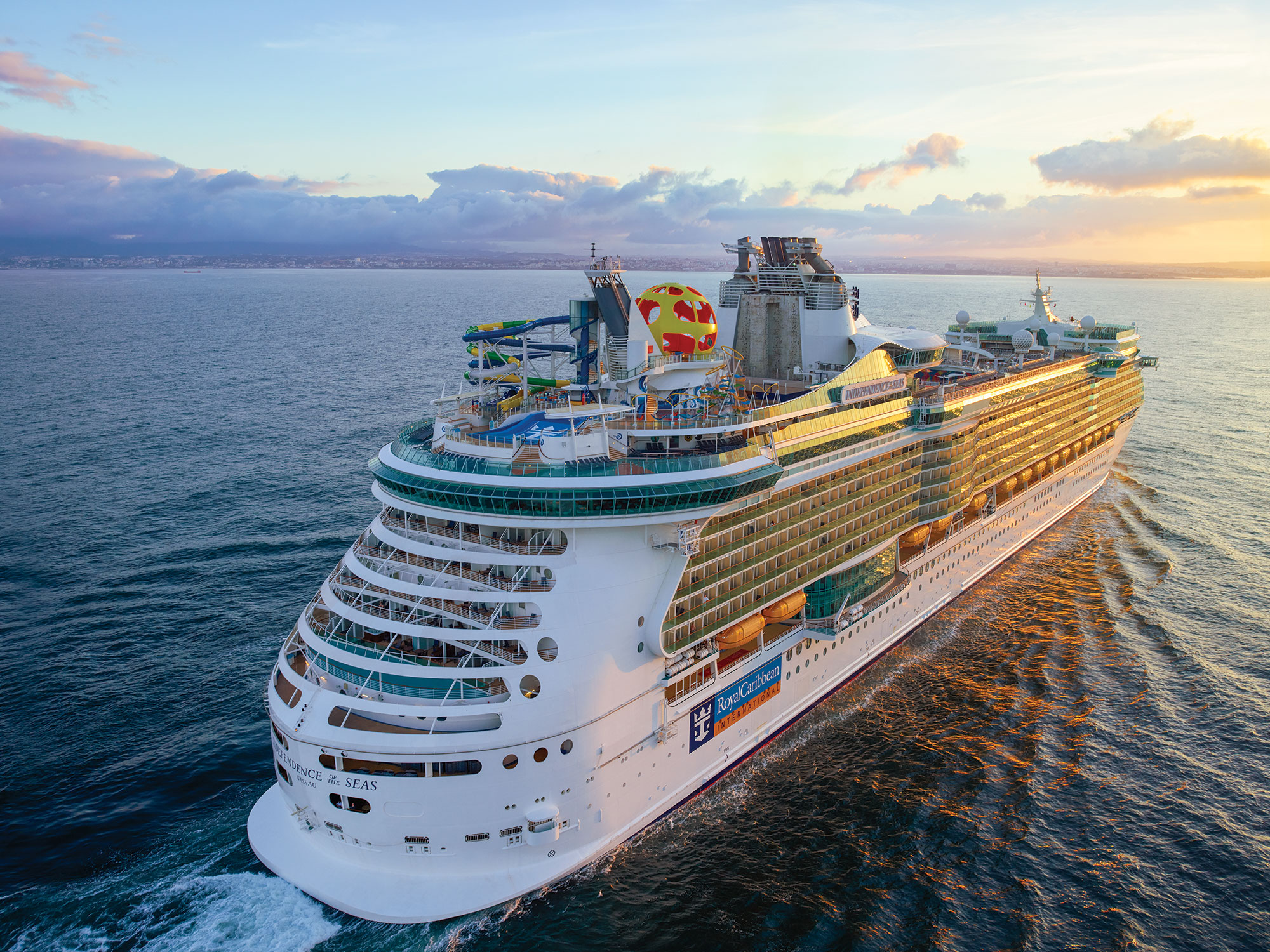 Independence of the Seas | Aplified Ship |Cruises.com Weblog